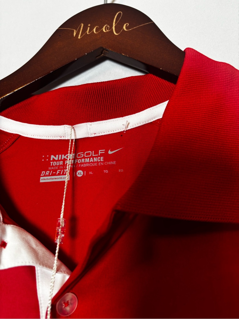 Nike Men’s Budweiser Red Golf Shirt XL New - Picture 3 of 6